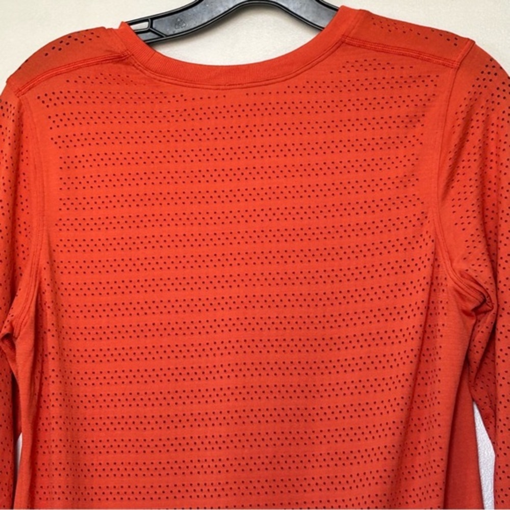 Lululemon Breeze By Long Sleeve Orange- Size 6 Medium - Picture 9 of 10